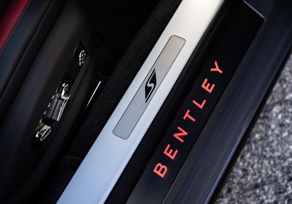 Bentley Flying Spur S получил околоспортивную версию вслед за «Континенталями»