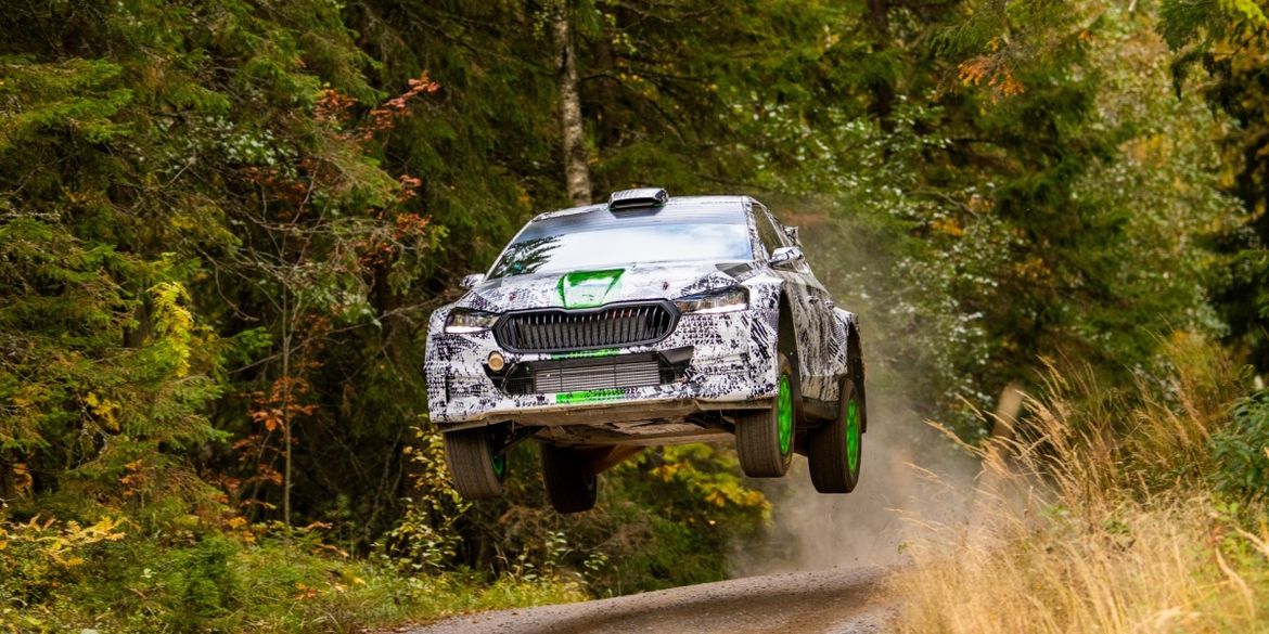 Новый болид для Грязина и не только: Skoda представила Fabia RS Rally2