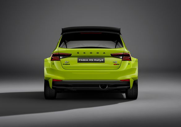 Новый болид для Грязина и не только: Skoda представила Fabia RS Rally2