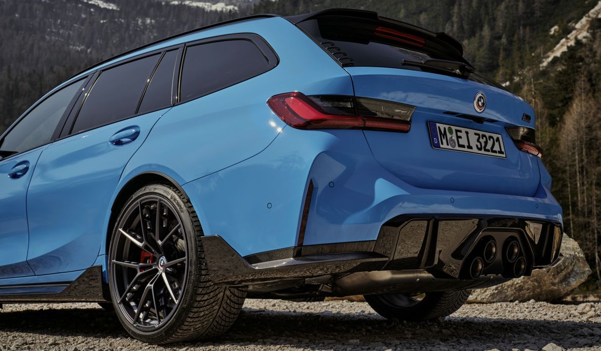 В BMW разработали детали M Performance для M3 Touring