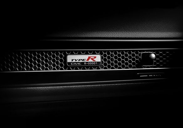Honda рассекретила новый Civic Type R