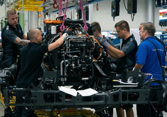 Электромусоровоз Mercedes eEconic встал на конвейер