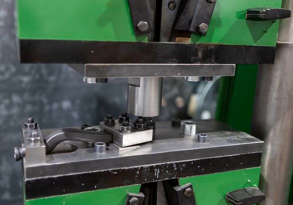 Европейское решение для европейского «бюджетника». Испытываем рулевой наконечник NK для Renault Logan