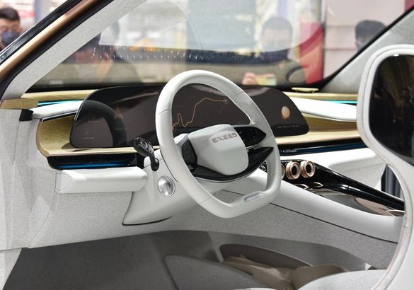 Концепт Exeed AtlantiX станет проообразом будущих кроссоверов бренда