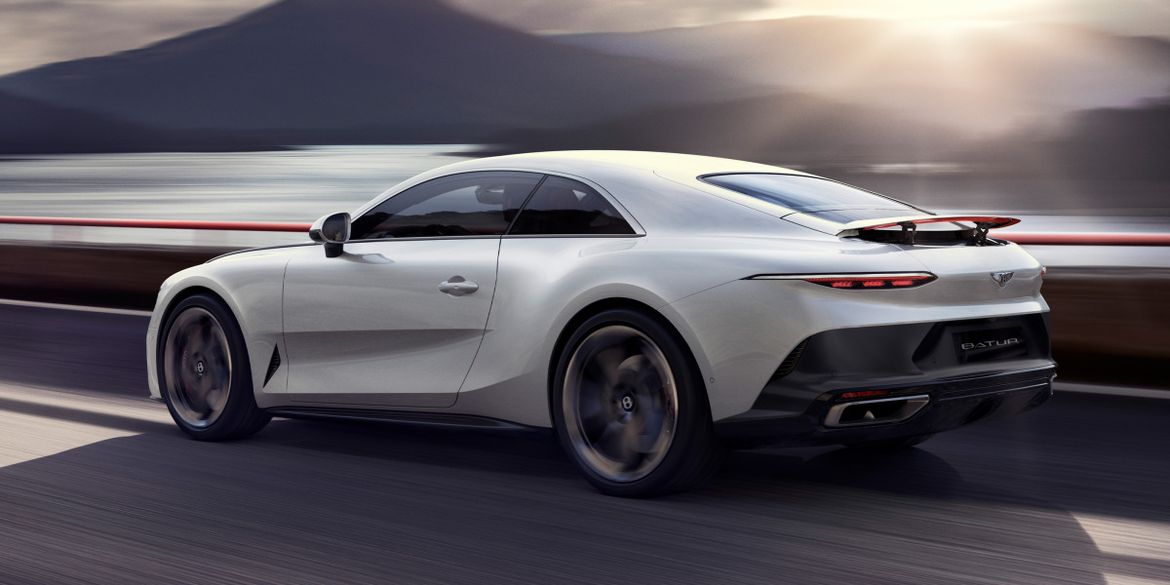 Новый Bentley Mulliner Batur стал самым мощным автомобилем в истории марки