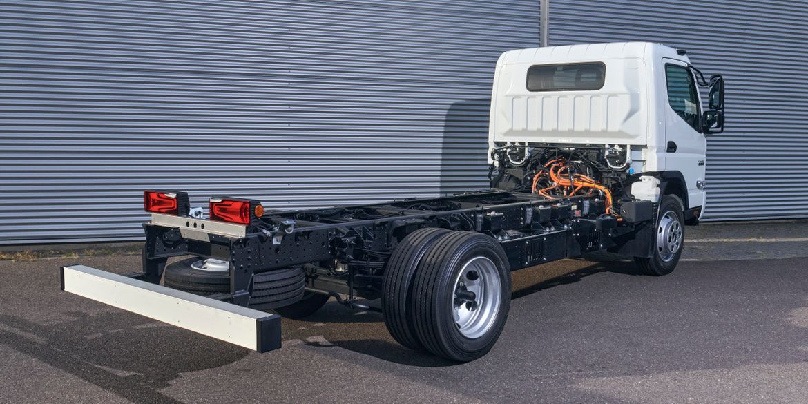 Электрический Mitsubishi Fuso eCanter второго поколения стал вариативнее