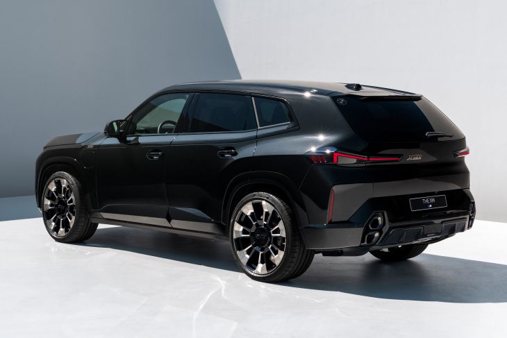 Гибридный кроссовер BMW XM стал самой дорогой и медленной «эмкой»