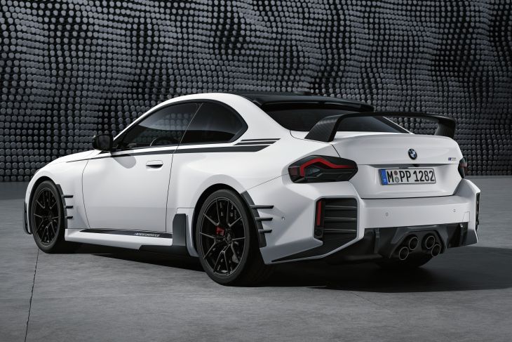 BMW разработала набор деталей M Performance для новой M2