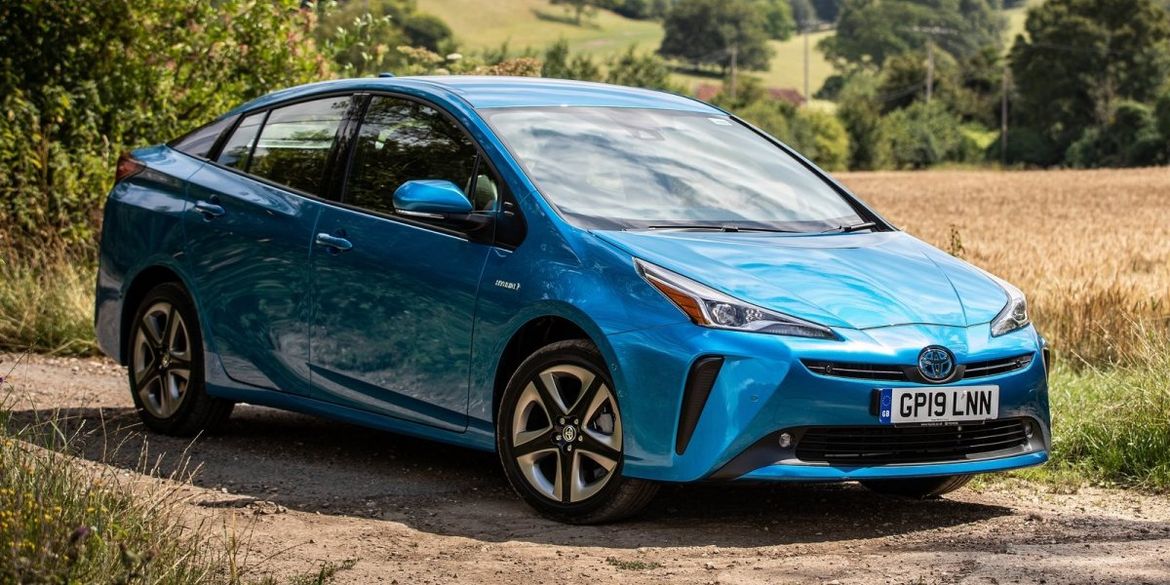 Toyota назвала дату мировой премьеры нового Prius