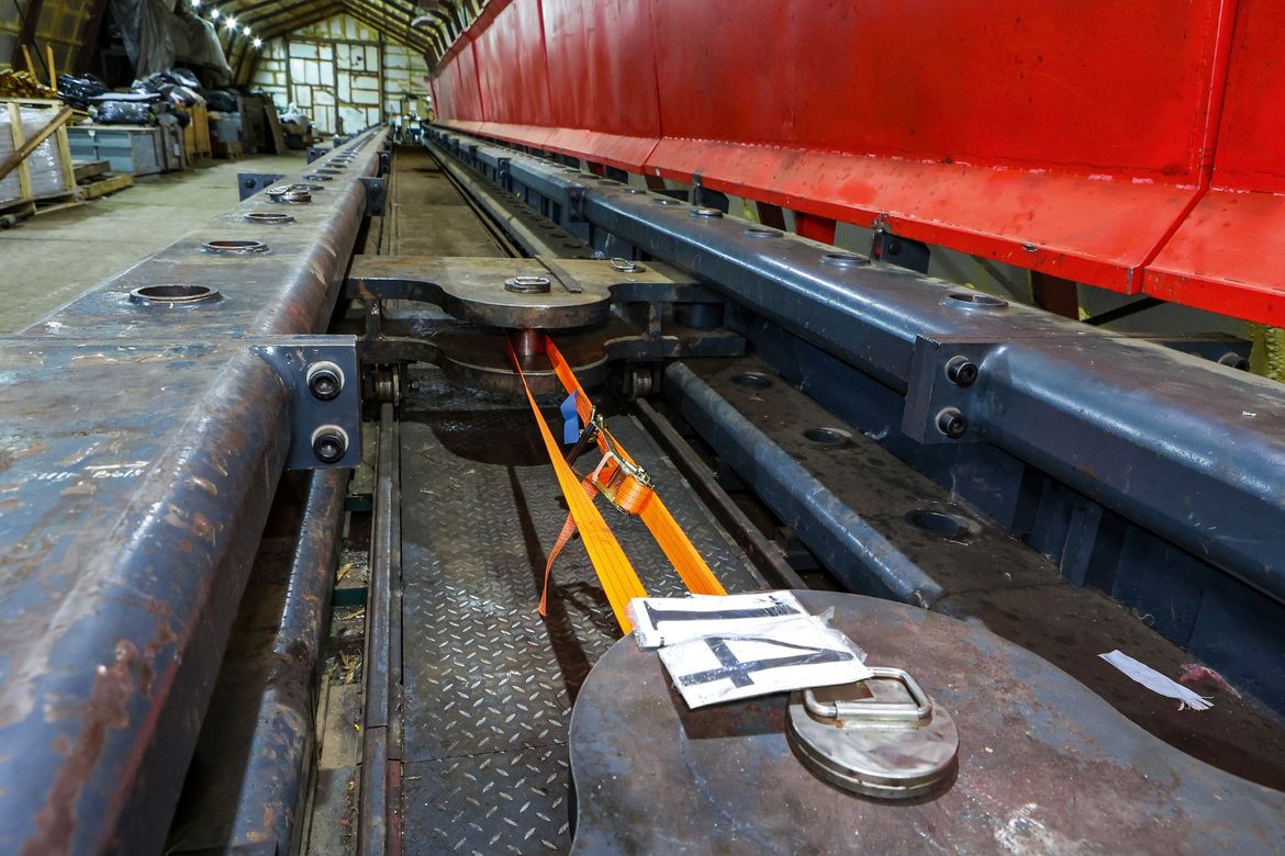 Тест ремней крепления груза: разрываем семь образцов