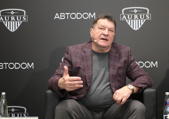 В Петербурге открылся дилерский центр Aurus