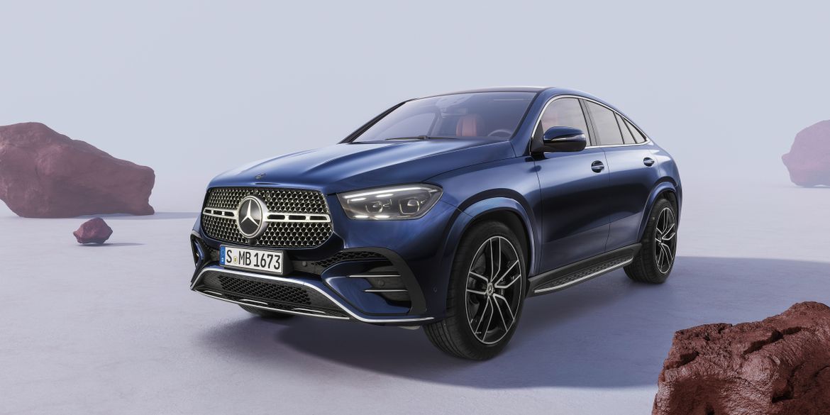 Mercedes-Benz GLE электрифицировались с обновлением