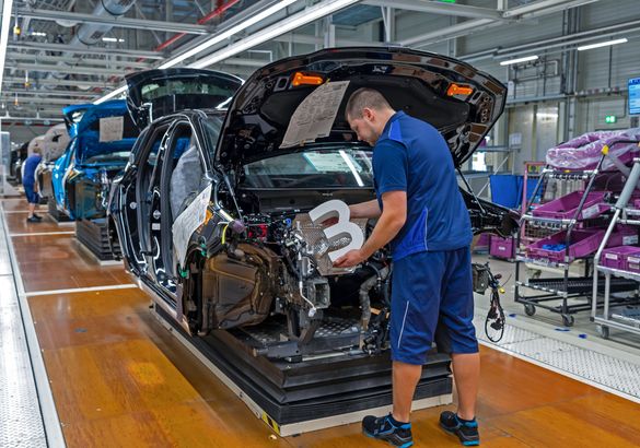 Завод BMW в Лейпциге выпустил 3 333 333-й автомобиль