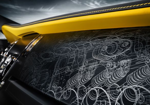 Rolls-Royce представил свое последнее купе с V12