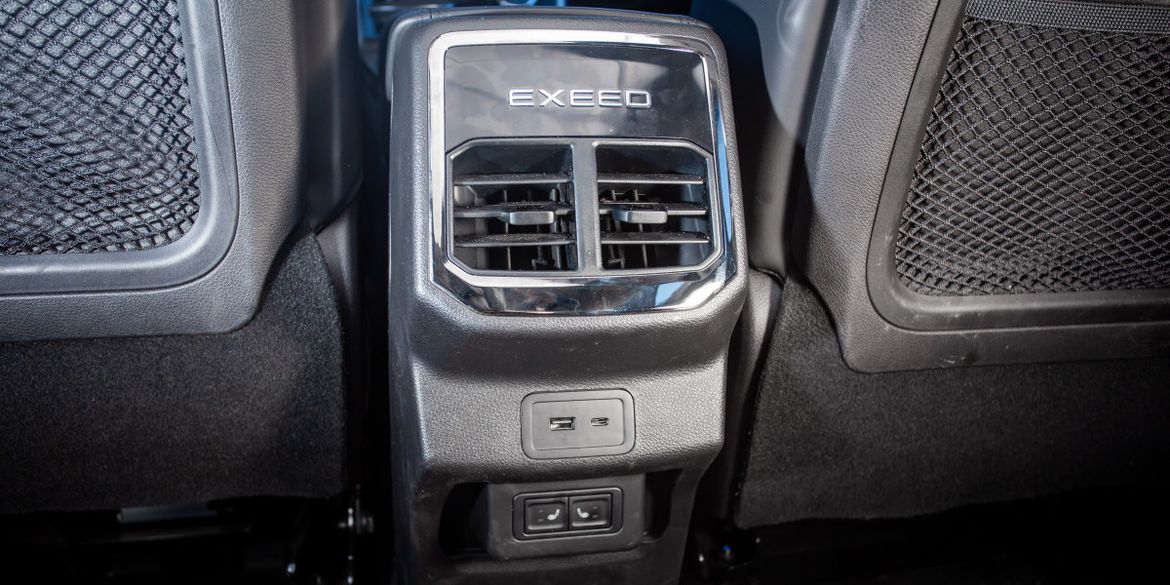 Тест-драйв Exeed TXL Sport Edition: погоня за галочками