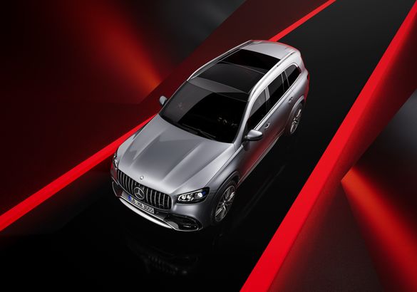 Обновленному Mercedes-Benz GLS не поменяли даже фары