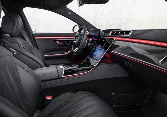 Новый Mercedes-Benz S 63 E-Performance оценили в евро