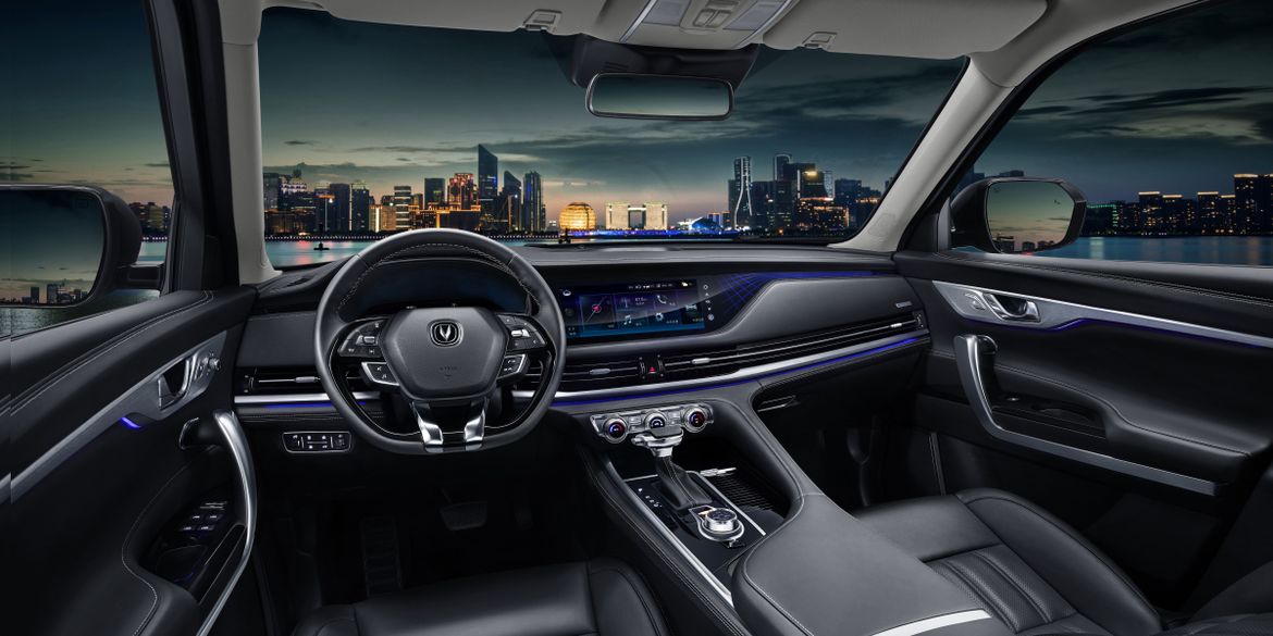 Флагманский кроссовер Changan CS95 дебютировал в России