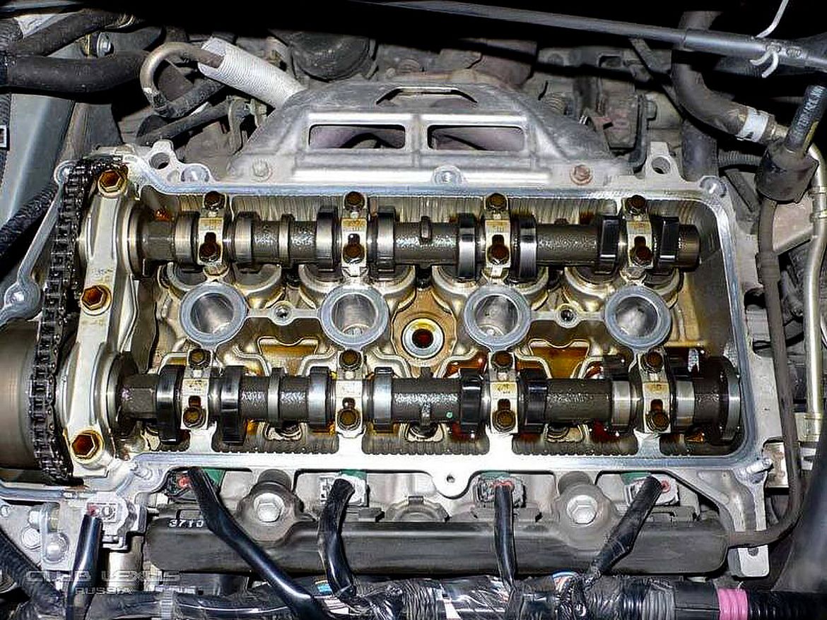 Как чаще менять моторное масло и при этом не разориться