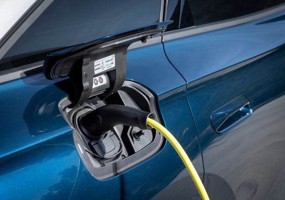 Серийный Volkswagen ID.7 оказался лифтбеком
