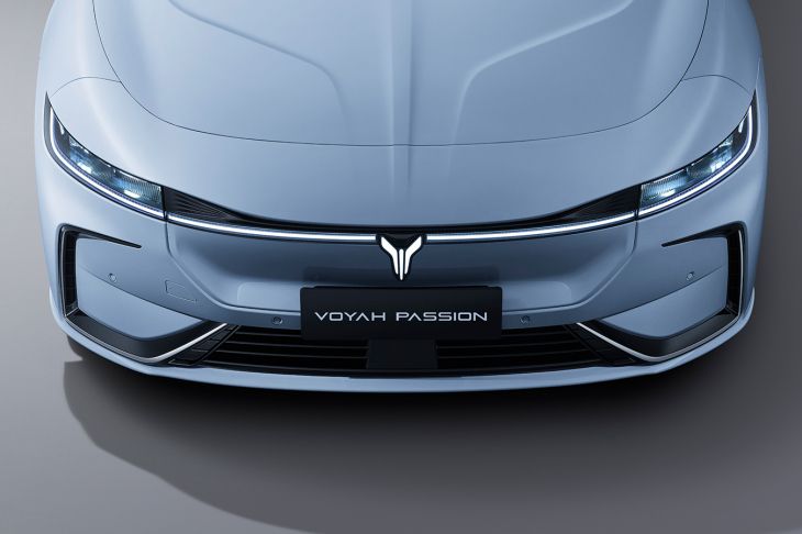 Электроседан Voyah Passion вышел на российский рынок