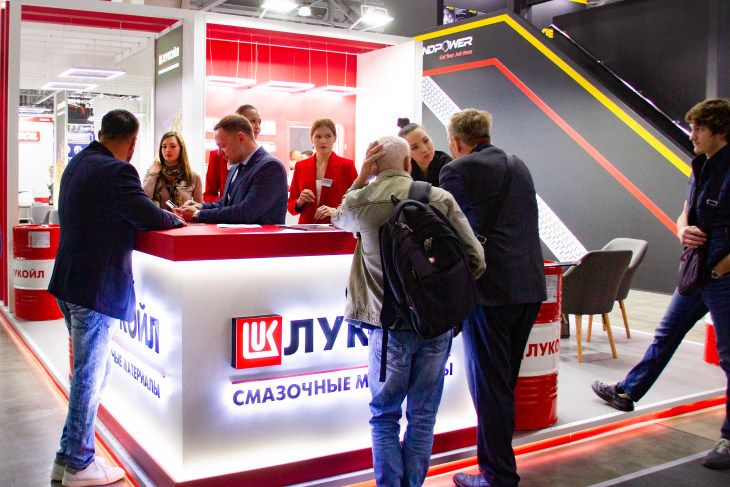 «ЛУКОЙЛ» представил масла для строительной техники на CTT Expo 2023