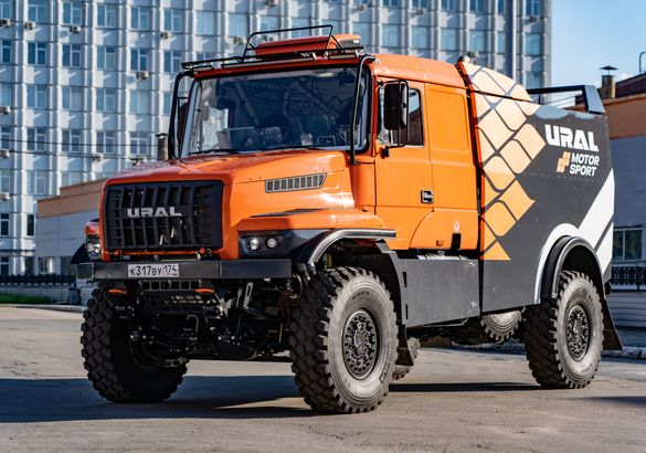 «Урал» показал грузовик для ралли-рейда «Шелковый путь 2023»