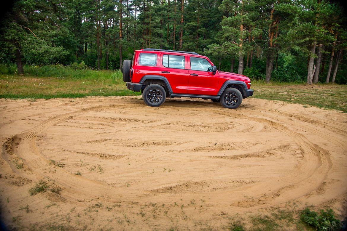 Тест-драйв Tank 300: слеза ностальгии