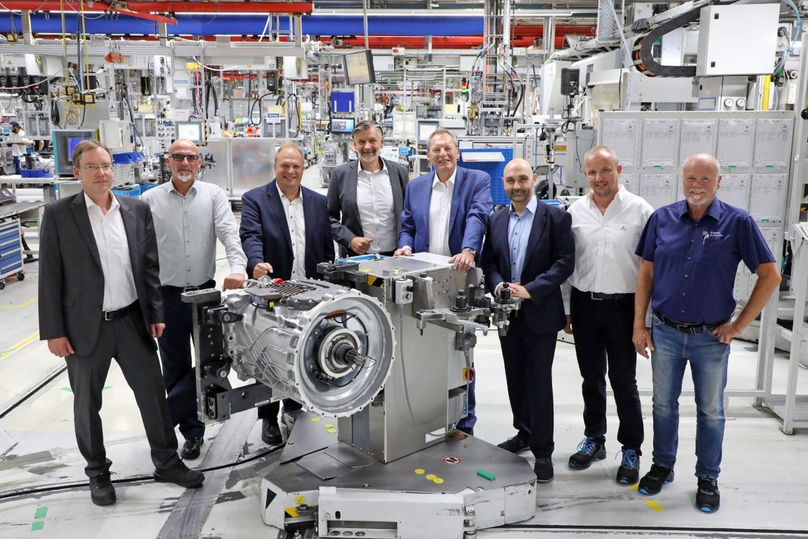 ZF готовит к производству коробку передач TraXon нового поколения