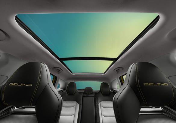 В России официально представили кроссовер BAIC X55
