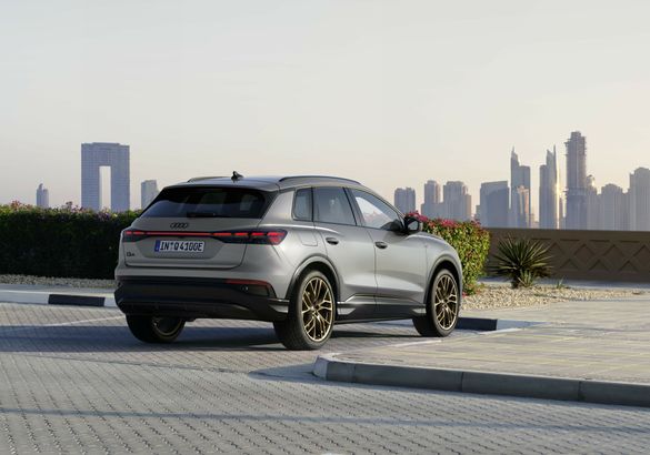 Audi показала обновленный Q4 e-tron