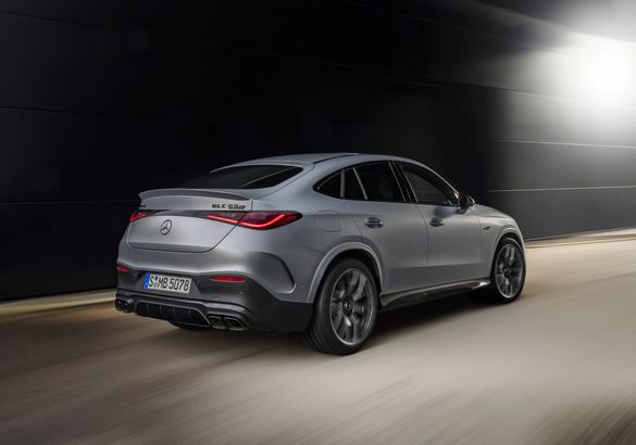 Mercedes оценил в евро топ-версию нового AMG GLC Coupе