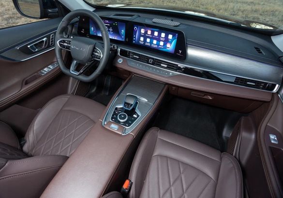 Новые подзаряжаемые гибриды Chery появятся в России в ноябре