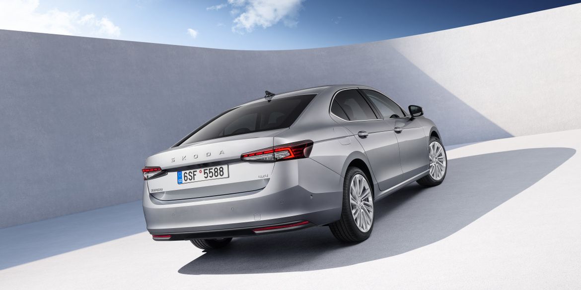 Skoda представила четвертое поколение Superb