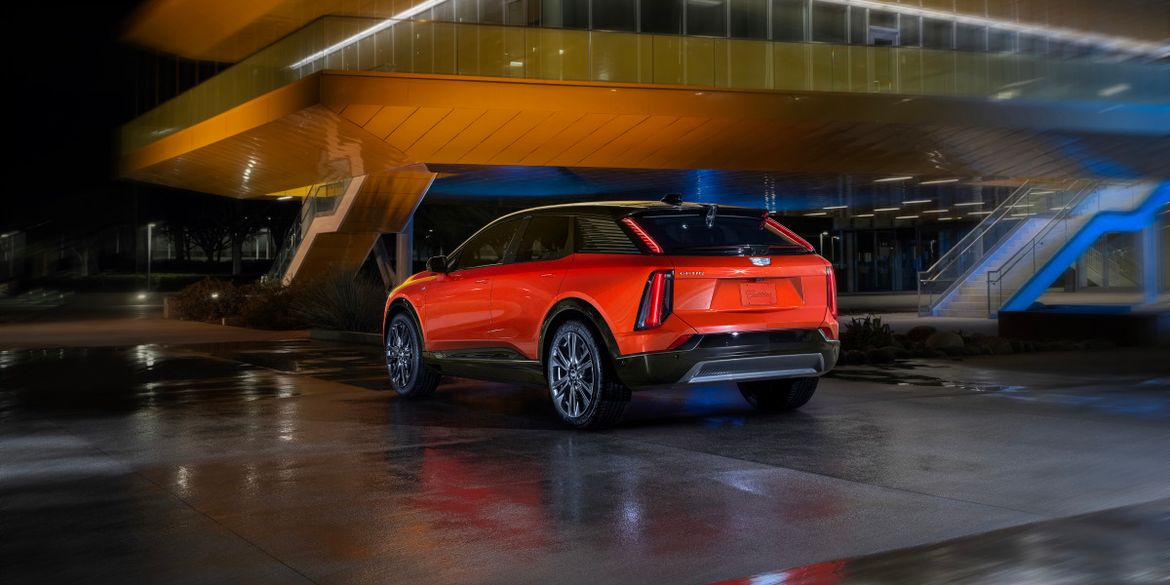 Cadillac рассекретил электрокроссовер Optiq