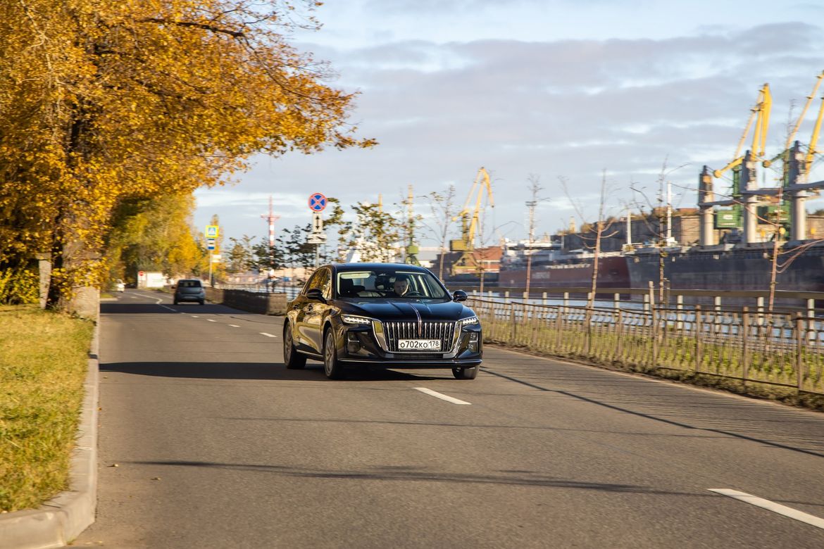 Тест-драйв Hongqi H5: «Волга» наоборот, или Компартия нам поможет