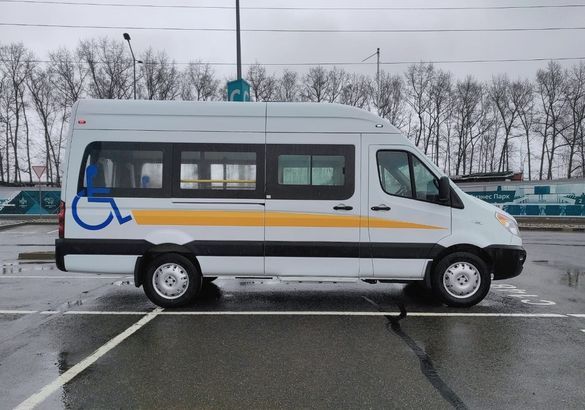 Sollers Atlant получил версию для перевозки людей с ограниченными возможностями