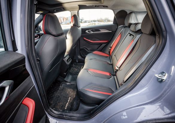 Тест-драйв обновленного Geely Coolray: плюс вершок и не лишний горшок