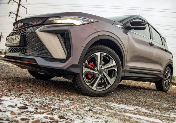 Тест-драйв обновленного Geely Coolray: плюс вершок и не лишний горшок