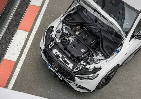 Mercedes оценил в евро новый AMG GLC 43 4Matic Coupe