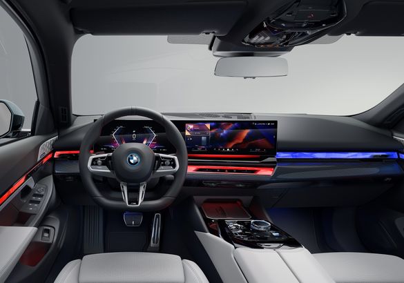 BMW представил новый универсал 5 серии