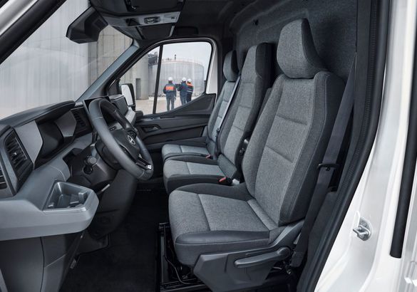 Nissan показал новый Interstar