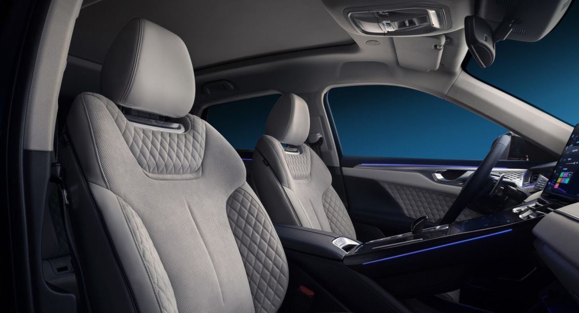 Гибридный кроссовер WEY 05 оценили в рублях