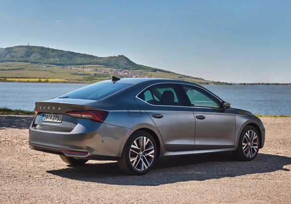Skoda представила обновленную Octavia