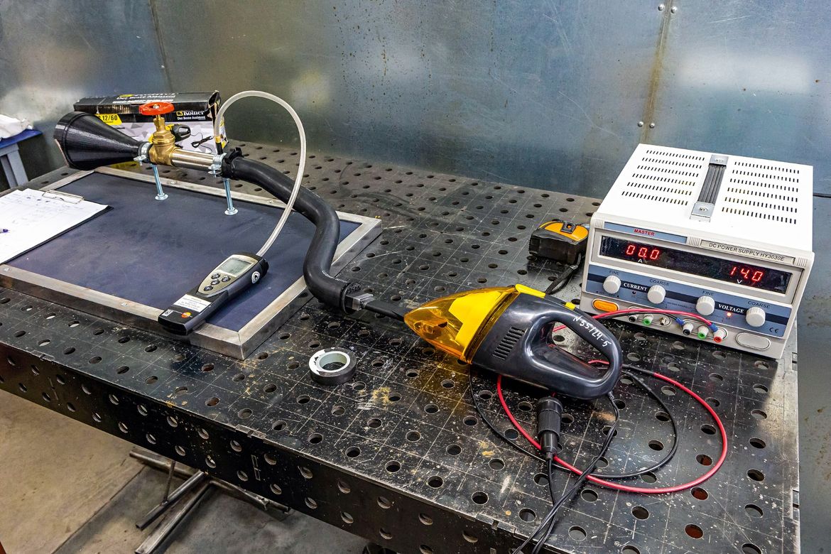 Тест автомобильных пылесосов: что лучше для чистки салона?
