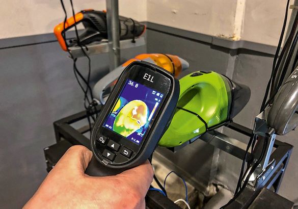 Тест автомобильных пылесосов: что лучше для чистки салона?