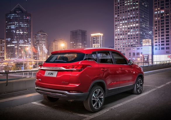 BAIC обновил комплектации моделей U5 Plus и X35 для России