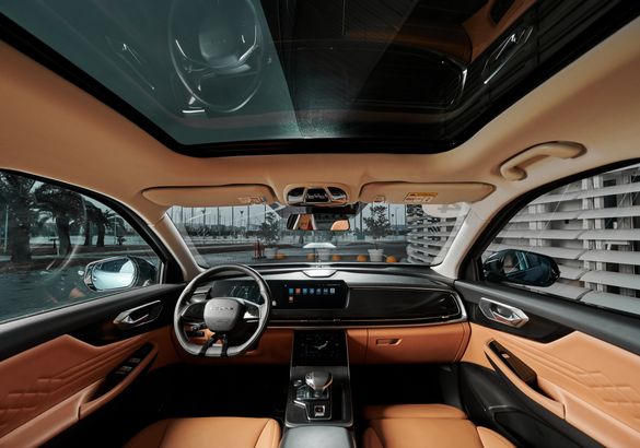 В России стартовали продажи кроссовера BAIC X75