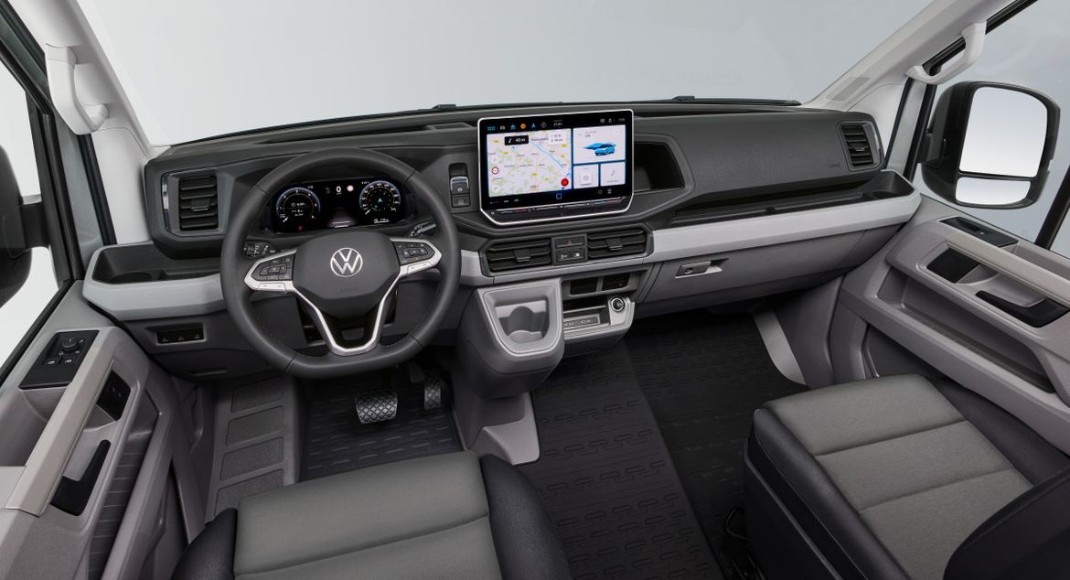 Volkswagen начал принимать заказы на обновленный Crafter