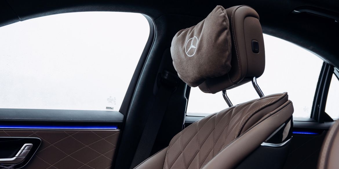 Mercedes показал обновленный S-Class